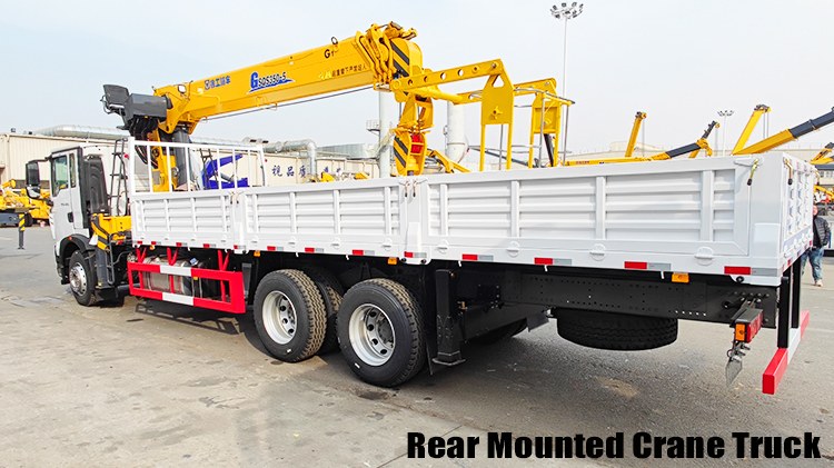 Xcmg 12 ton Rear Mounted Crane Truck for Sale