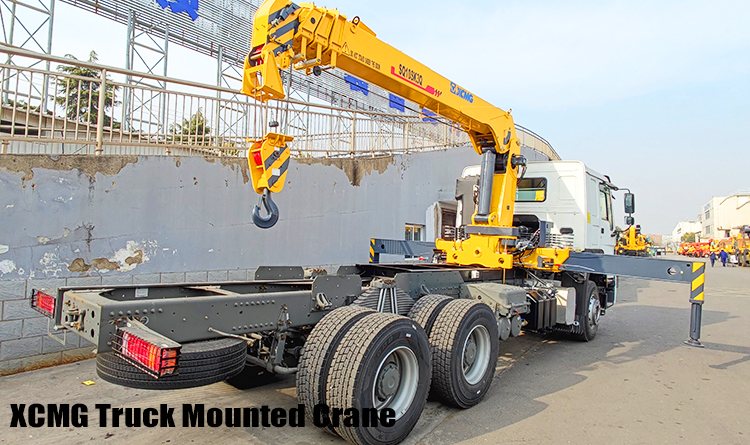 Xcmg Commercial Heavy Duty Truck Mounted Cranes Manufactures