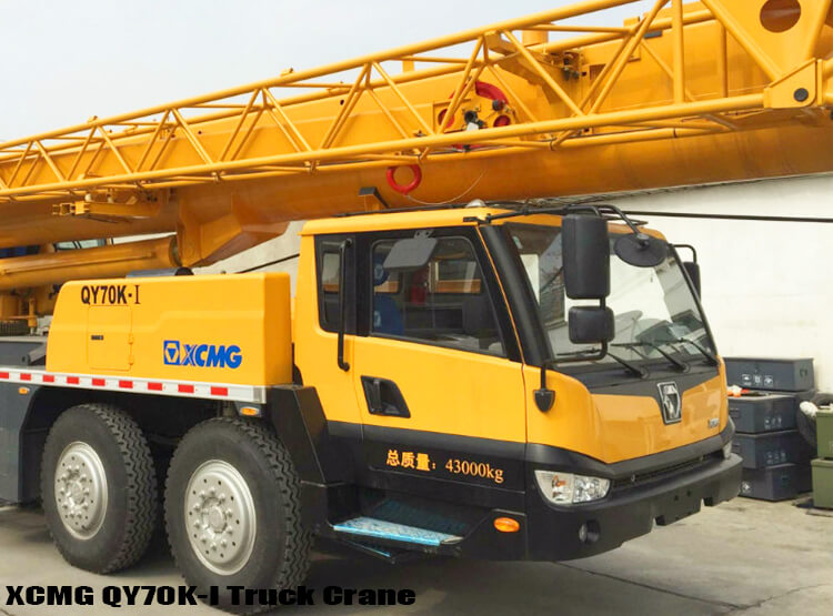Xcmg QY70K I 70 Ton Telescopic Boom Truck Crane for Sale