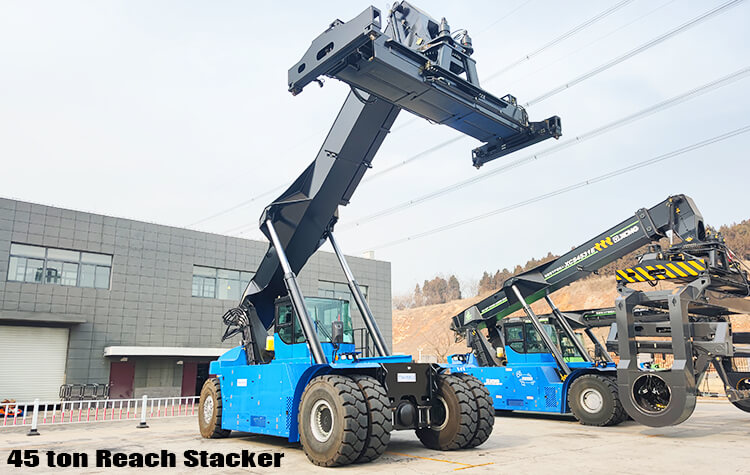 XCMG 45t Reach Stacker Truck for Sale in Tanzania