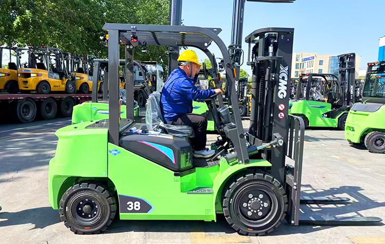 XCMG Electric Folklift Price in Ghana
