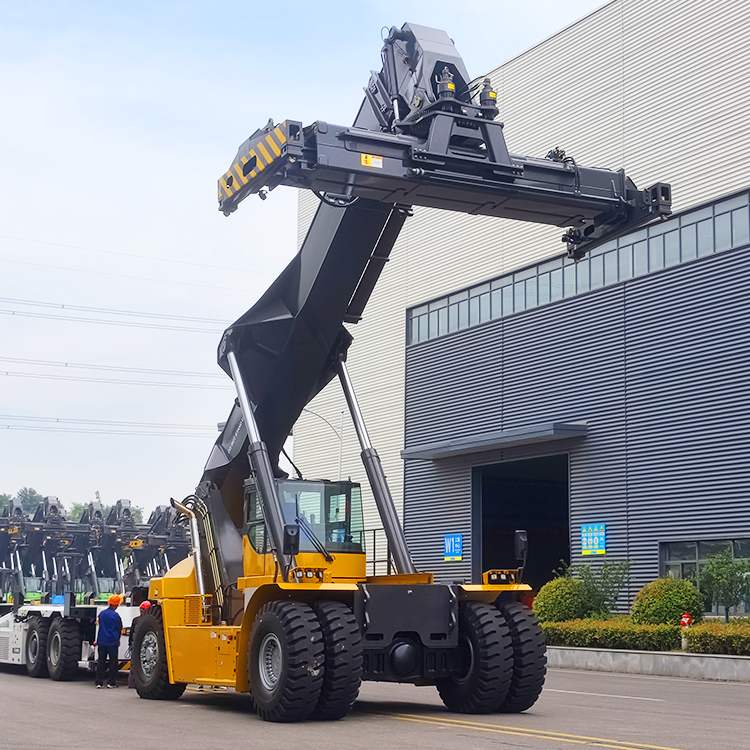 XCS4545K Reach Container Stacker